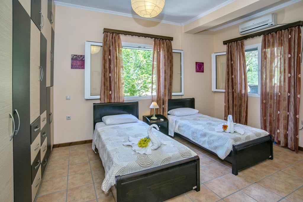 Galazio Sunset Villas 가이오스 외부 사진