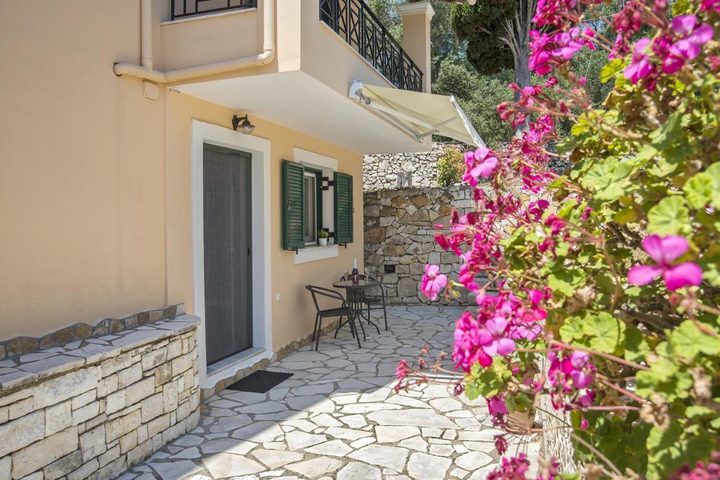 Galazio Sunset Villas 가이오스 외부 사진