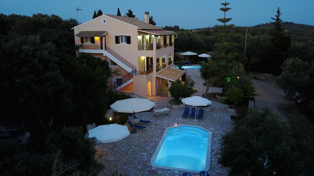 Galazio Sunset Villas 가이오스 외부 사진